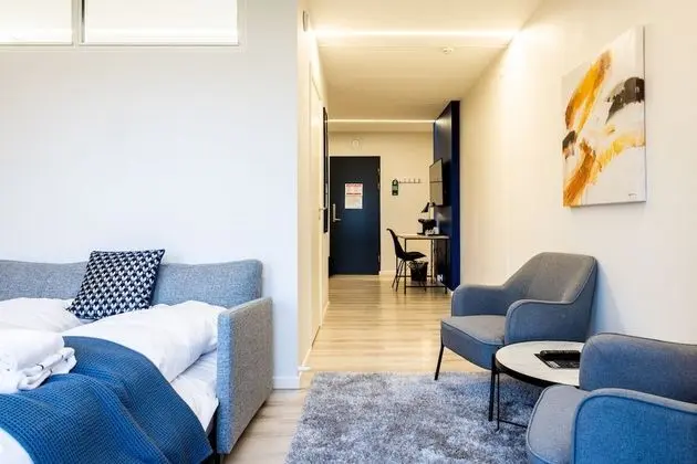 Deluxe Tek Büyük Yataklı Oda
