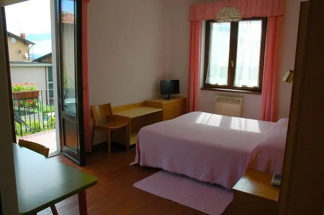 Tek Büyük Yataklı Oda, Banyolu/Duşlu, Tepe Manzaralı