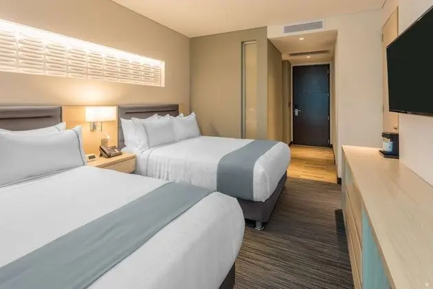 Standard Oda, 2 Büyük (Queen) Boy Yatak