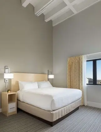 Çatı Katı Süiti (Penthouse), Birden Çok Yatak