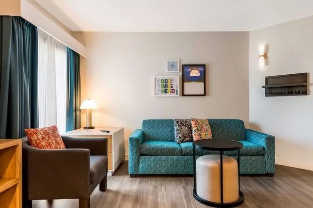 Süit, 1 En Büyük (King) Boy Yatak ve Çekyat, Avlu Manzaralı (One Bedroom)