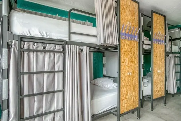 Bed in 4 Bed Community Room