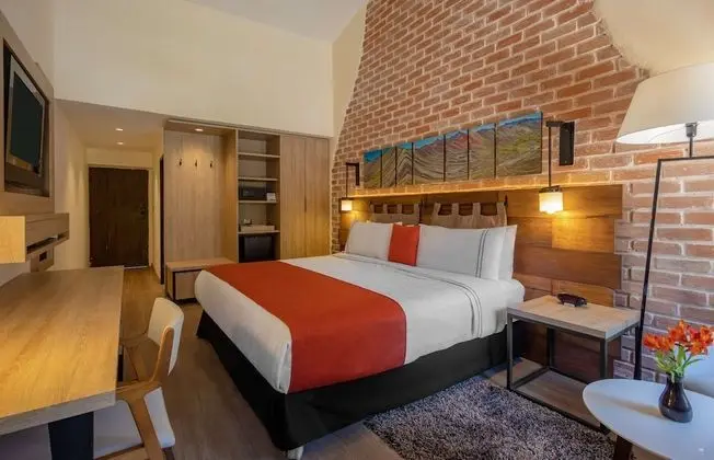 Luxury Tek Büyük Yataklı Oda, Balkon