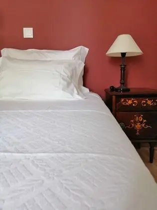 Basic Tek Büyük veya İki Ayrı Yataklı Oda (2)