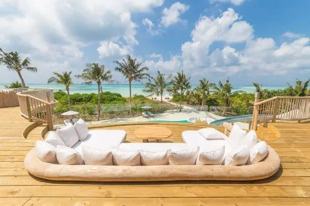 3 Bedroom Island Reserve with Slide
