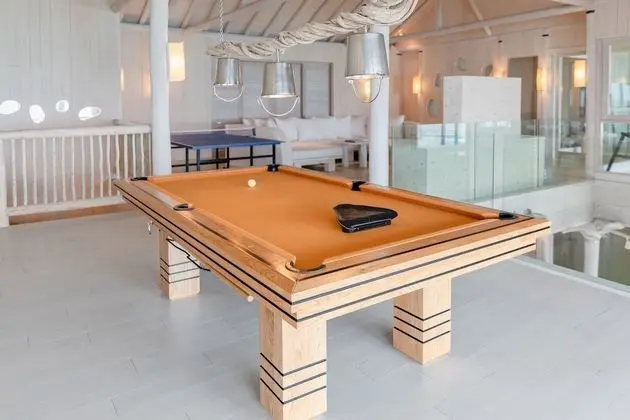 4 Bedroom Water Reserve with Slide