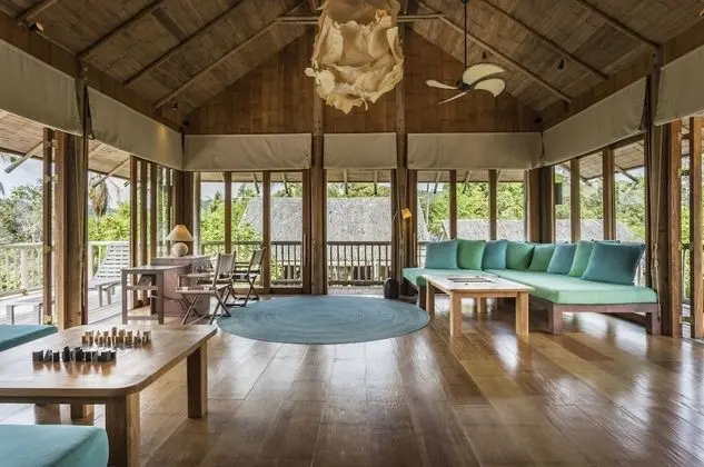 5 Bedroom Bayview Pool Reserve