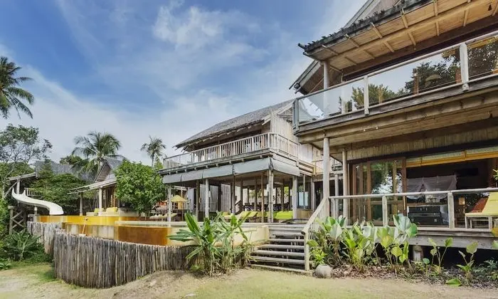 5 Bedroom Bayview Pool Reserve