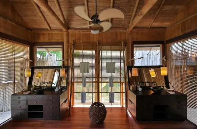 5 Bedroom Bayview Pool Reserve