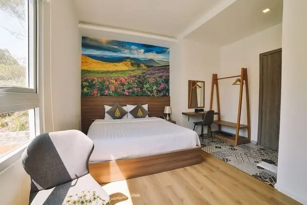 Deluxe Tek Büyük Yataklı Oda