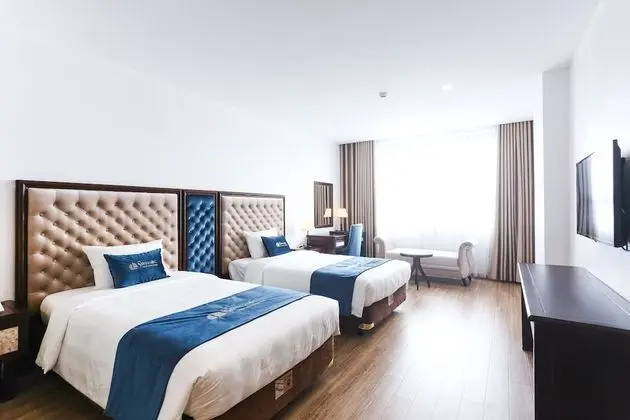 Deluxe Tek Büyük veya İki Ayrı Yataklı Oda