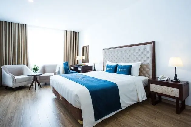 Deluxe Tek Büyük veya İki Ayrı Yataklı Oda