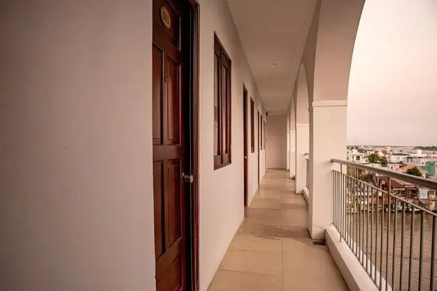 Superior Tek Büyük veya İki Ayrı Yataklı Oda, Balkon, Nehir Manzaralı