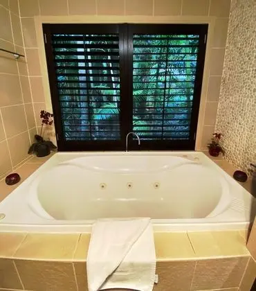 Luxury Süit, 1 Yatak Odası, Balkon (Rainforest Luxury Villa)