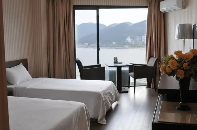 Deluxe İki Ayrı Yataklı Oda