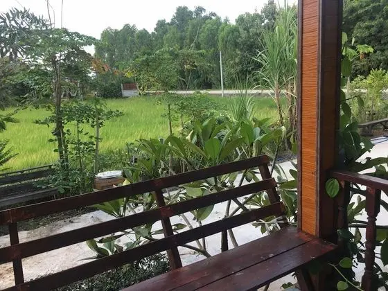 Standard Ev, Balkon