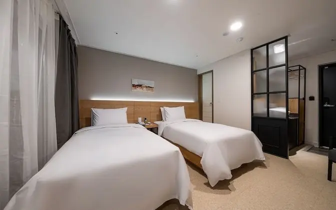 Oda (Twin Room)