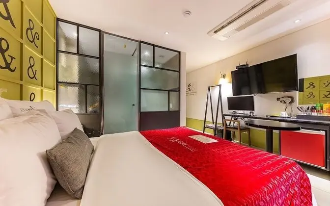 Oda (Standard room (NETFLIX viewing availa)