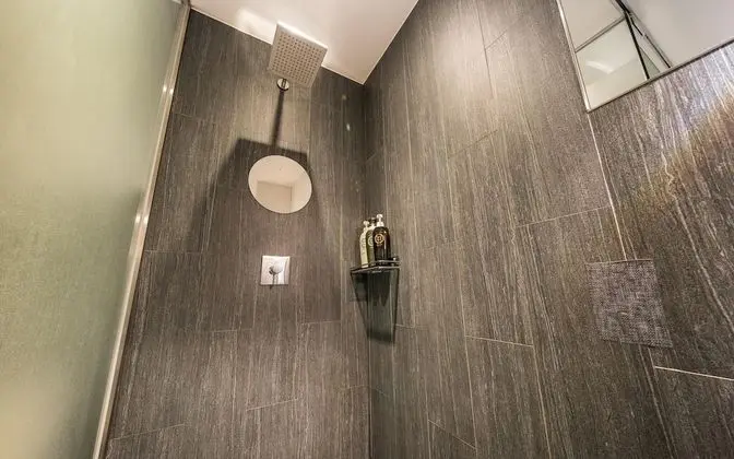 Oda (Standard room (NETFLIX viewing availa)