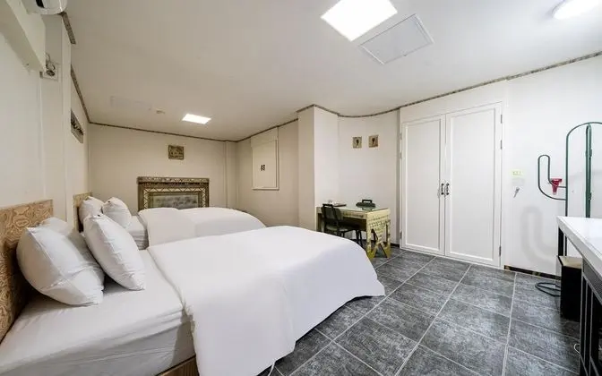 Oda (Special Room with Separate Bedroom - )