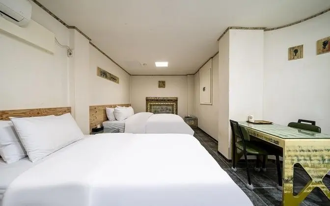 Oda (Special Room with Separate Bedroom - )