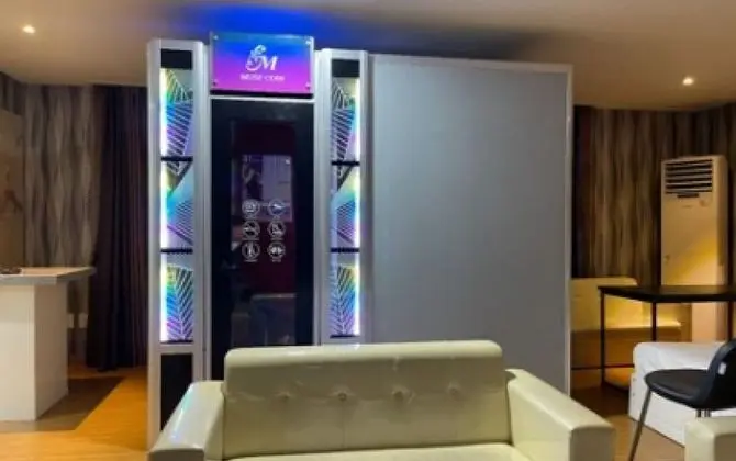 Oda (Party room karaoke (Netflix available)
