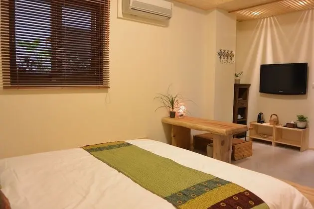 Comfort Tek Büyük Yataklı Oda (202)