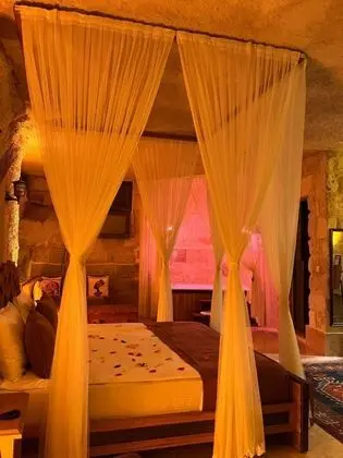 Suite, Manzarasız, Jakuzili (2 Kişilik)