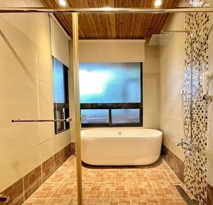 Comfort Dört Kişilik Oda, Avlu Manzaralı