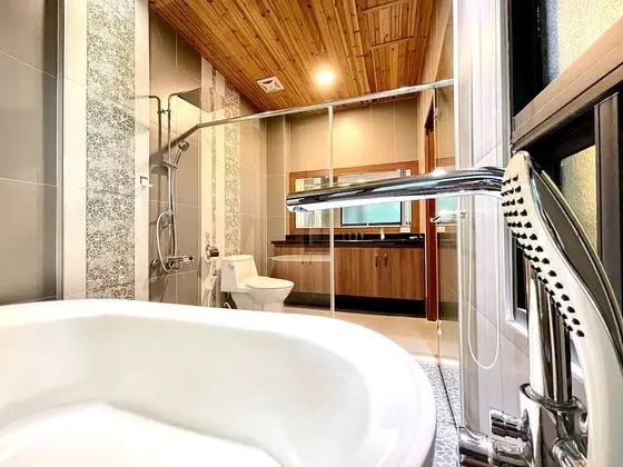 Comfort Dört Kişilik Oda, Avlu Manzaralı