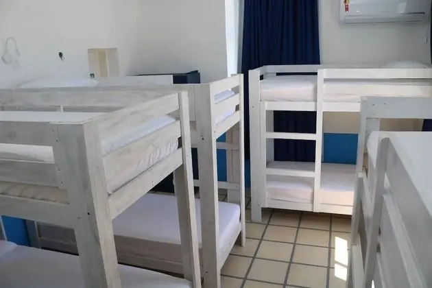 Ortak Ranzalı Oda, Sadece kadınlar için, Özel Banyo, Deniz Manzaralı (Tremembes)