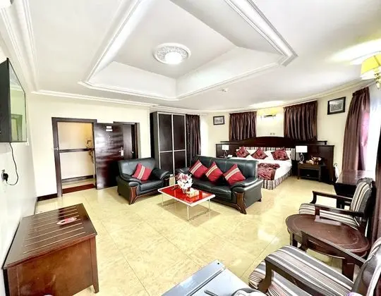 Luxury Süit, Şehir Manzaralı