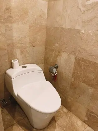 Deluxe Tek Büyük Yataklı Oda, Havuz Manzaralı