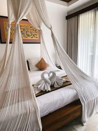 Super Deluxe Double Room with Pool Access