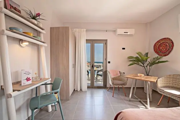Deluxe Stüdyo, Deniz Manzaralı