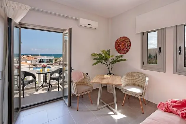 Deluxe Stüdyo, Kısmi Deniz Manzaralı