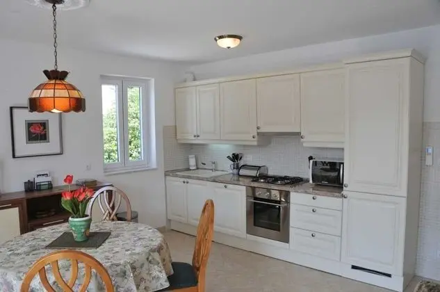 Apart Daire (Sonja - 10m from beach - A2-Zeleni(2+)