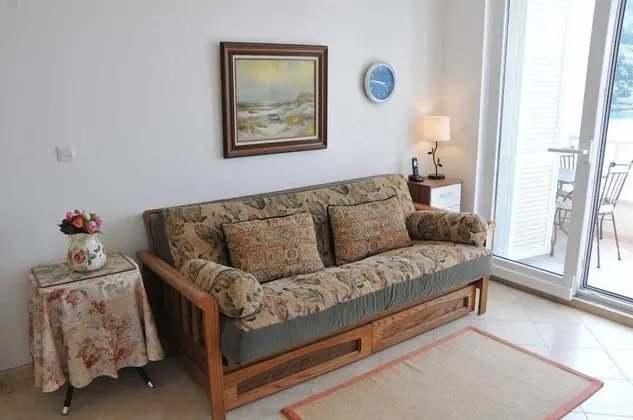 Apart Daire (Sonja - 10m from beach - A2-Zeleni(2+)