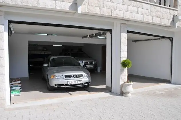 Apart Daire (Sonja - 10m from beach - A2-Zeleni(2+)