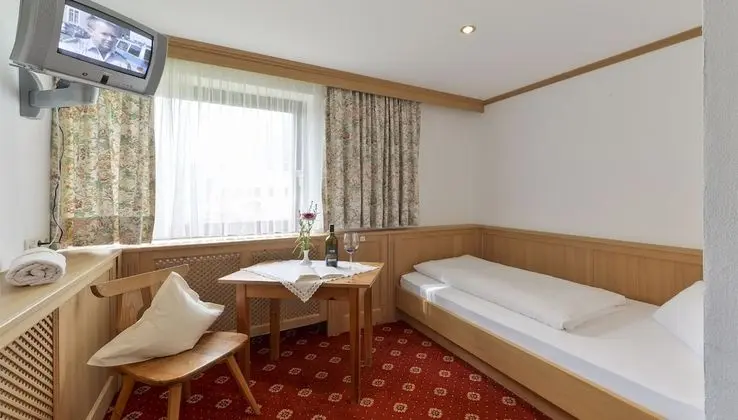 Classic Tek Kişilik Oda, Dağ Manzaralı