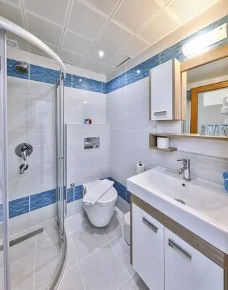 Standart Oda, Kısmi Deniz Manzaralı, Büyük Yataklı