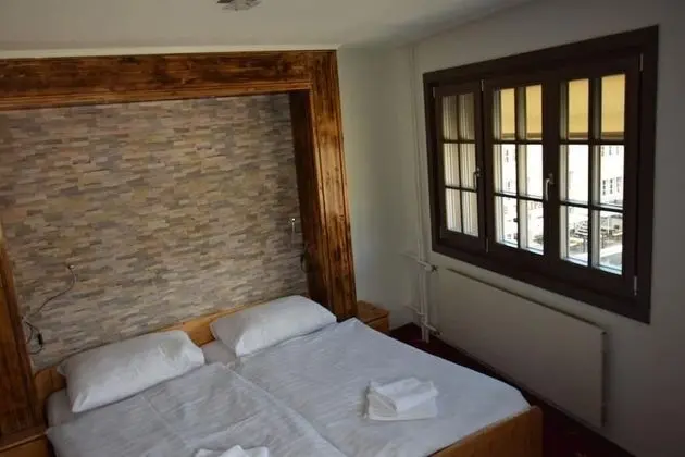 Standard Tek Büyük Yataklı Oda