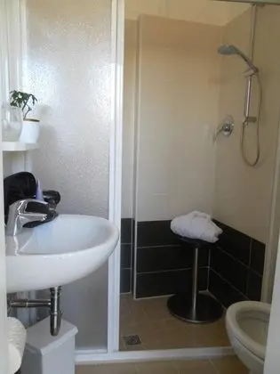 Standard Tek Büyük Yataklı Oda, 1 Çift Kişilik Yatak, Özel Banyo