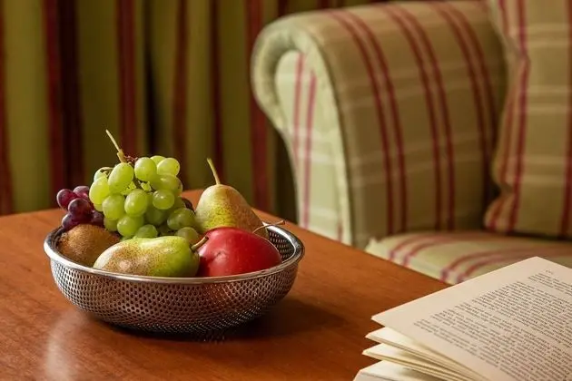 Classic Tek Büyük Yataklı Oda