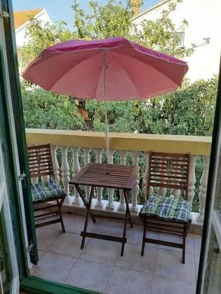 Basic Tek Büyük veya İki Ayrı Yataklı Oda