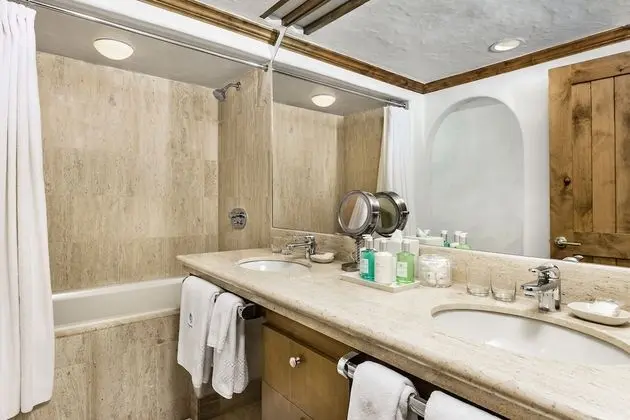 Oda, 2 Çift Kişilik Yatak (Juniper hotel)