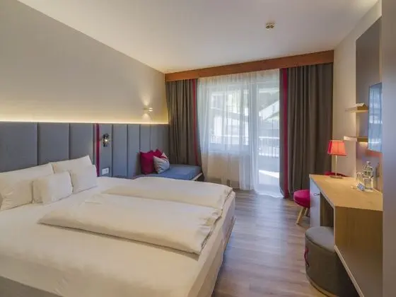 Comfort Tek Büyük Yataklı Oda