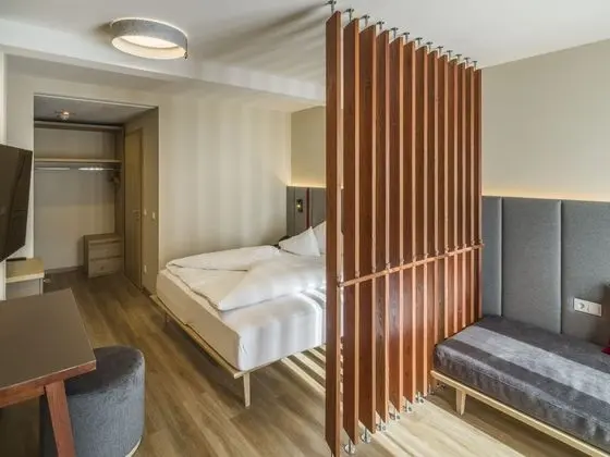 Deluxe Tek Büyük Yataklı Oda, Balkon