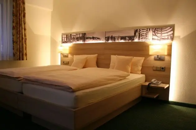 Comfort Tek Büyük veya İki Ayrı Yataklı Oda