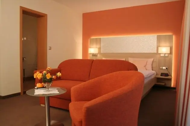 Comfort Tek Büyük veya İki Ayrı Yataklı Oda